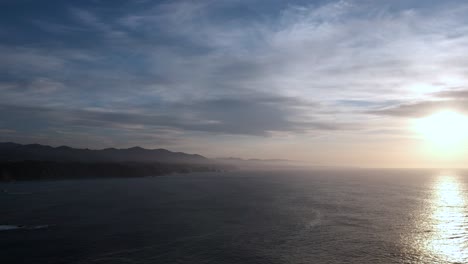 Der-Zauber-Des-Sonnenuntergangs:-Die-Nordküste-Spaniens-Erwacht-Mit-Klippen-Und-Schönheit-Zum-Leben