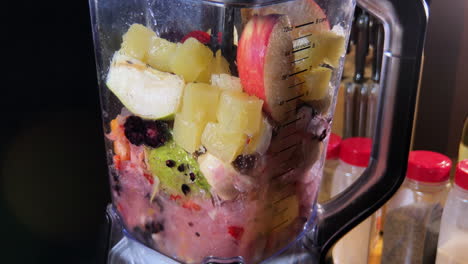 blending fruit smoothie