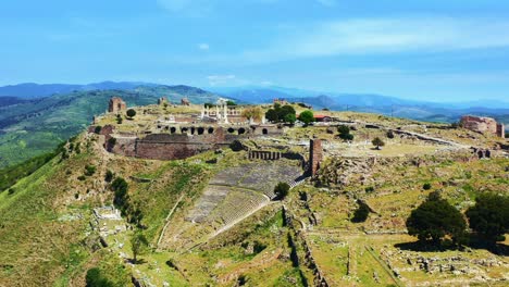 vista aérea: ruinas de la antigua ciudad de pergamon