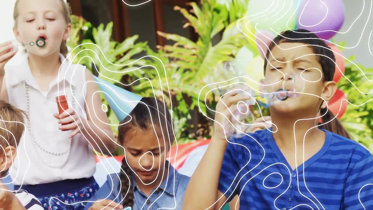 생일 파티에서 놀고 있는 다양한 어린이들을 가로지르는  ⁇  선의 애니메이션