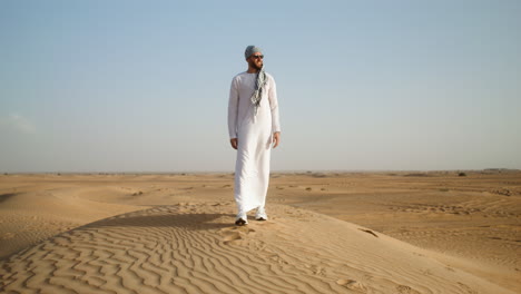 arab guy in the desert