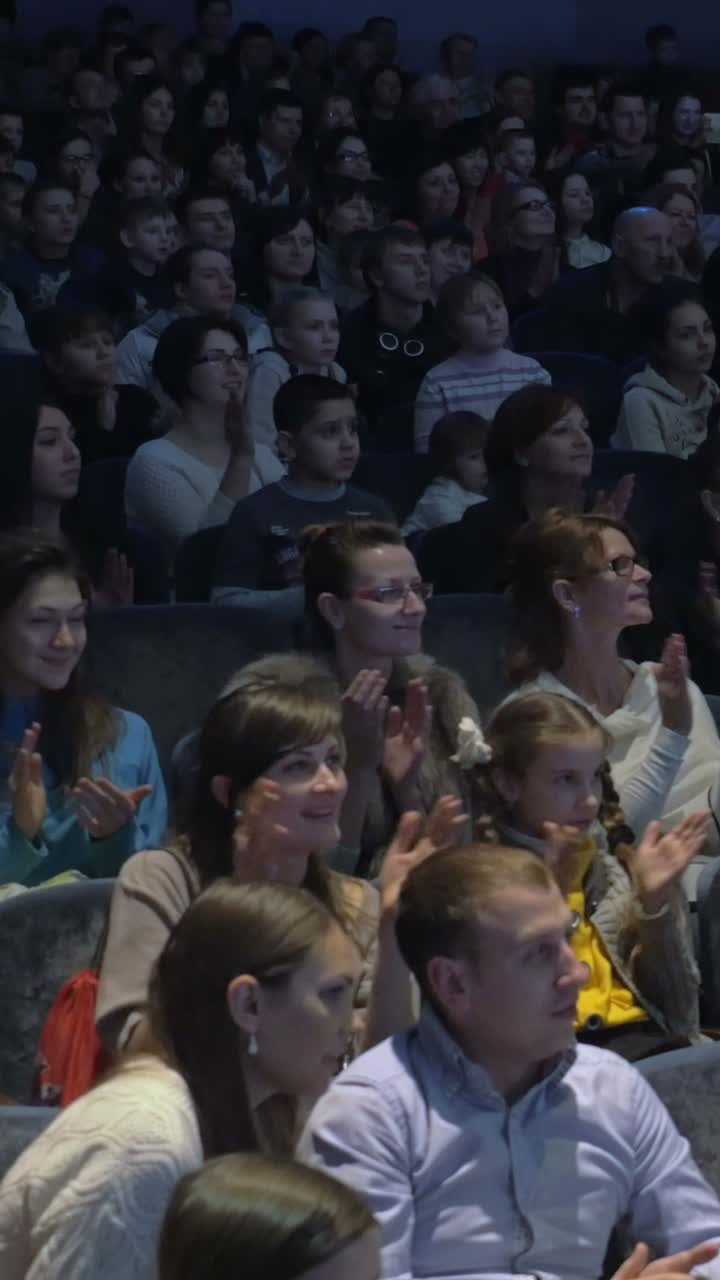 Pubblico in un teatro
