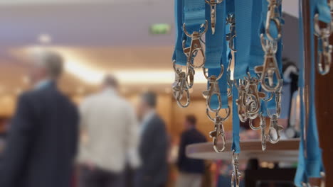 Lanyards-Sind-Für-Konferenzteilnehmer-Erhältlich