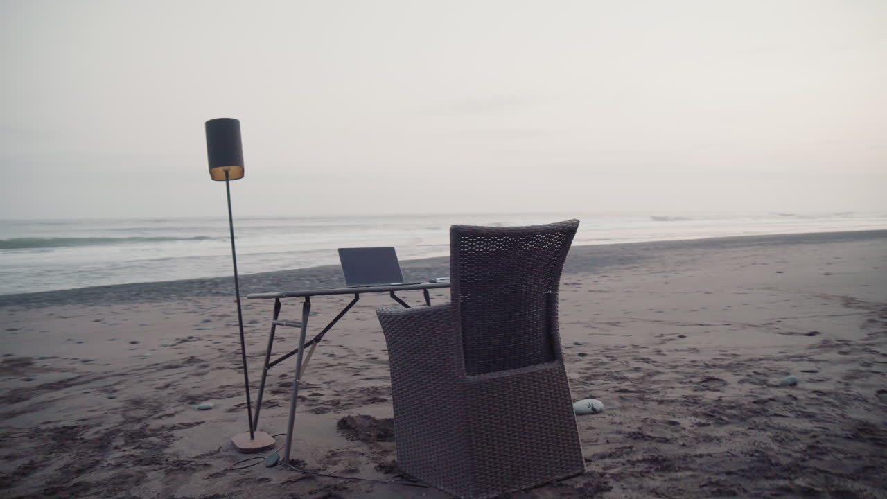 Freelancer Workplace Outside In Bali