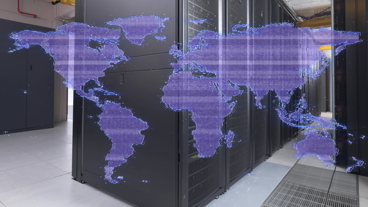 animación del efecto de falla sobre el mapa del mundo contra la sala del servidor de la computadora