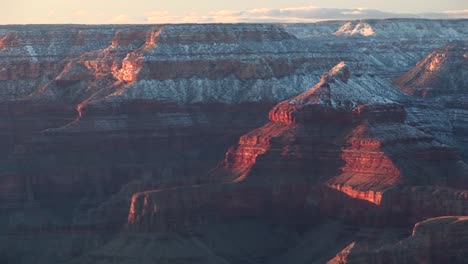 wide shot of the south rim of the grand canyon in winter