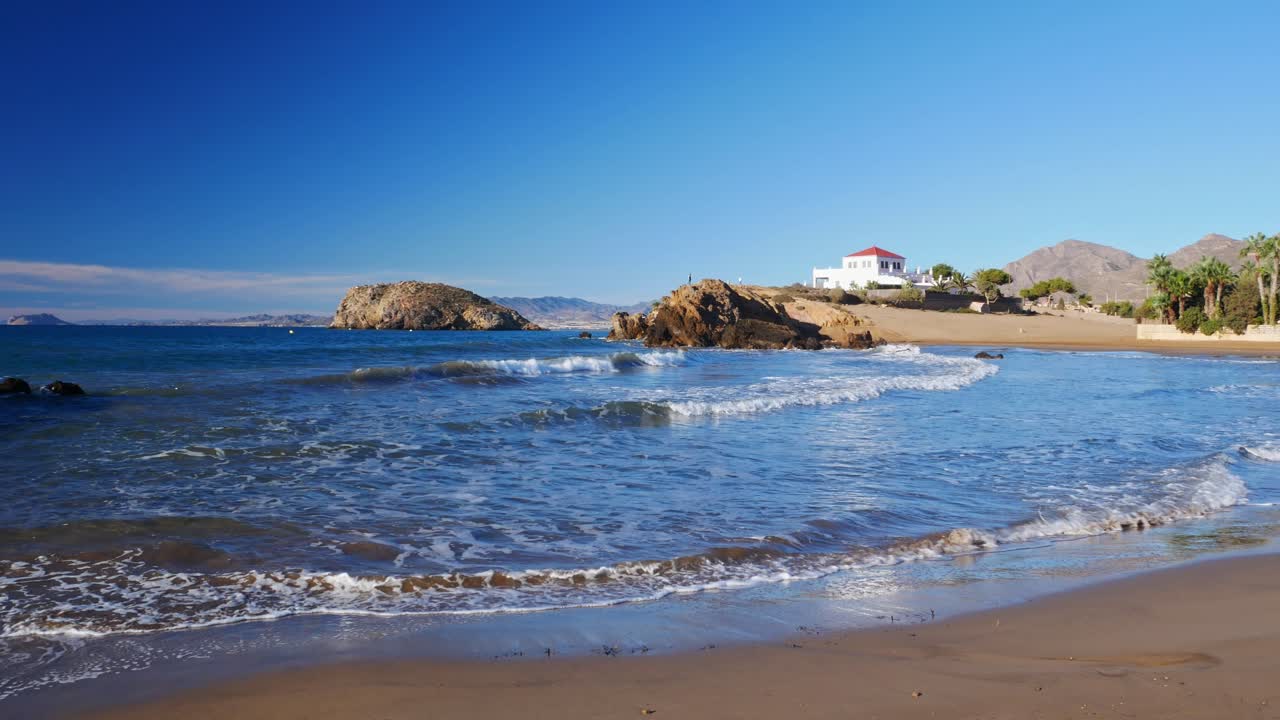 vista panorámica sobre la playa de nares, en puerto de mazarrón