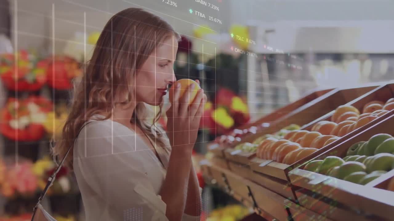 가게에서 백인 여성에 대한 데이터 처리 애니메이션