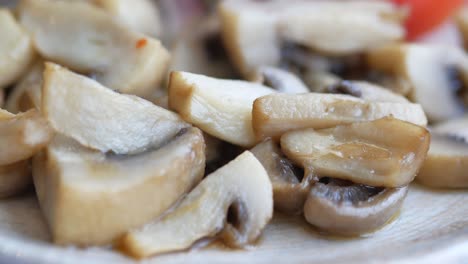 sliced sauteed mushrooms