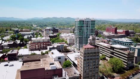 Extracción-Aérea-Asheville-Nc-Skyline,-Asheville-Carolina-Del-Norte