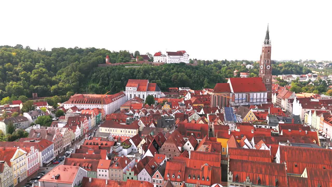 Discover hidden gems in Landshut as the drone uncovers lesser-known spots that showcase the city’s charm.