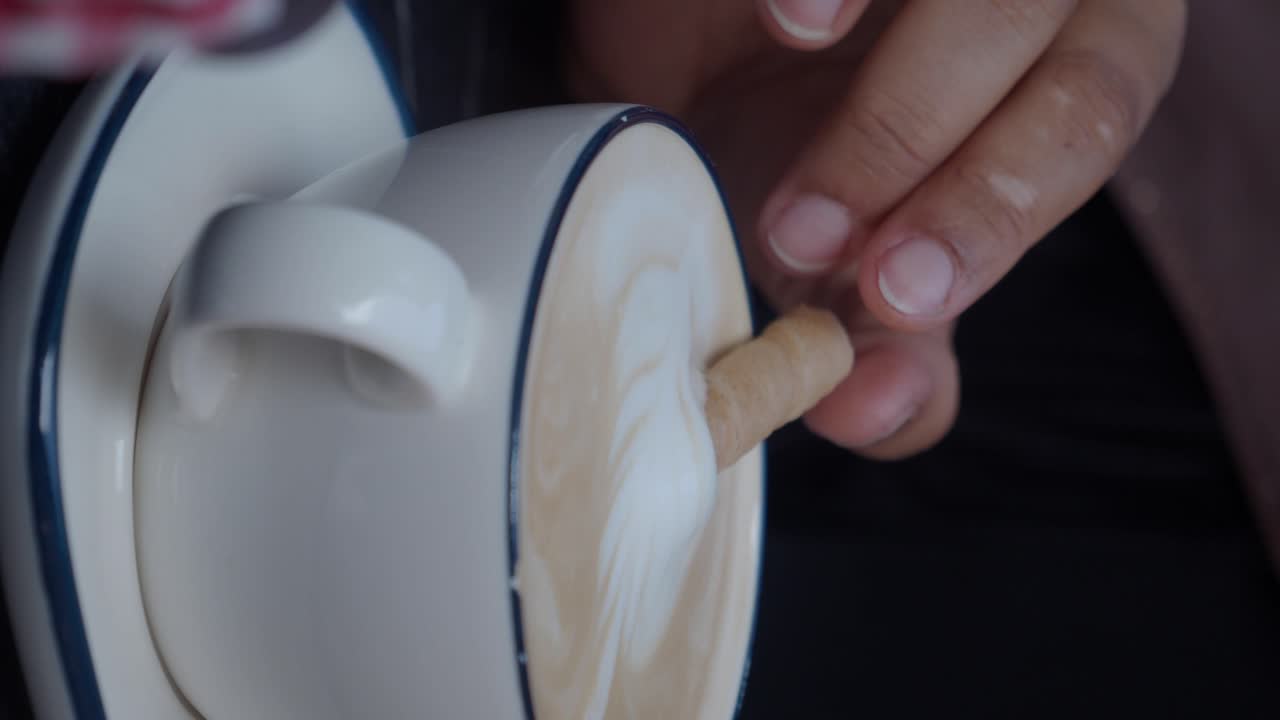 Latte Art in a Coffee Cup
