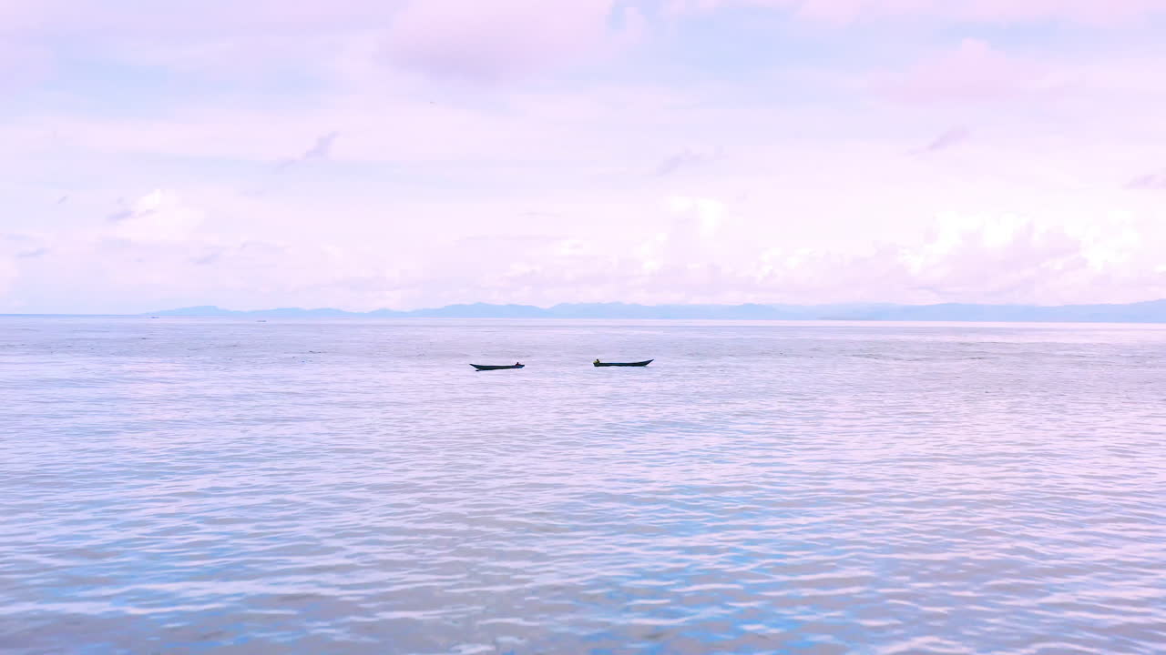 Life's better on the sea