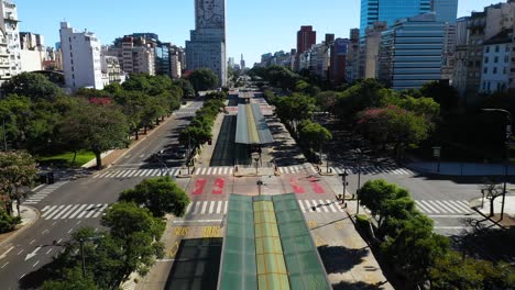 metrobus and avenida 9 de julio