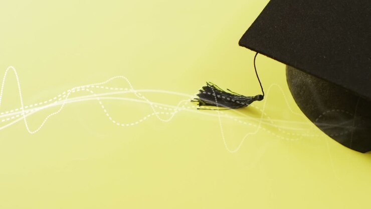 Waveform moving right on yellow making cap tassel swinging left fluttering damping showing audio