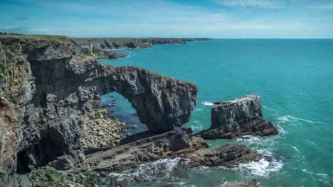 Puente-de-la-costa-de-Gales-4K-09