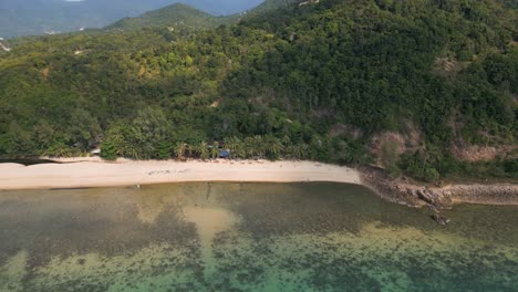 Cinematic-drone-reveal-of-beautiful-tropical-island-in-Thailand