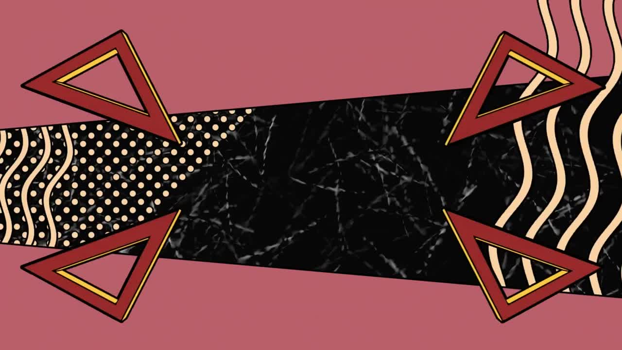 단색 잔디 위에 분홍색 프레임과 그래픽 요소를 가진 회전하는 삼각형의 애니메이션