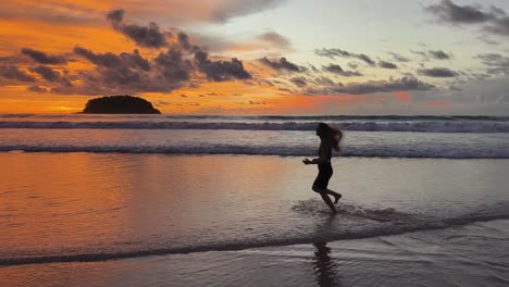 sunset beach run