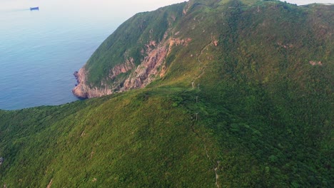 Vista-En-La-Isla-Tung-Lung-Chau-Ubicada-En-La-Península-De-Clear-Water-Bay