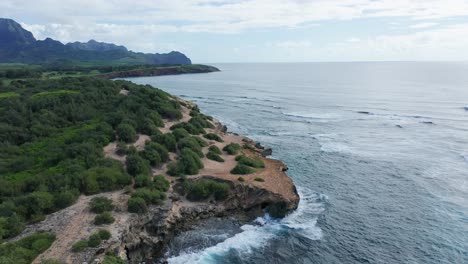 波伊普地區海灘波浪墜落的空中拍攝