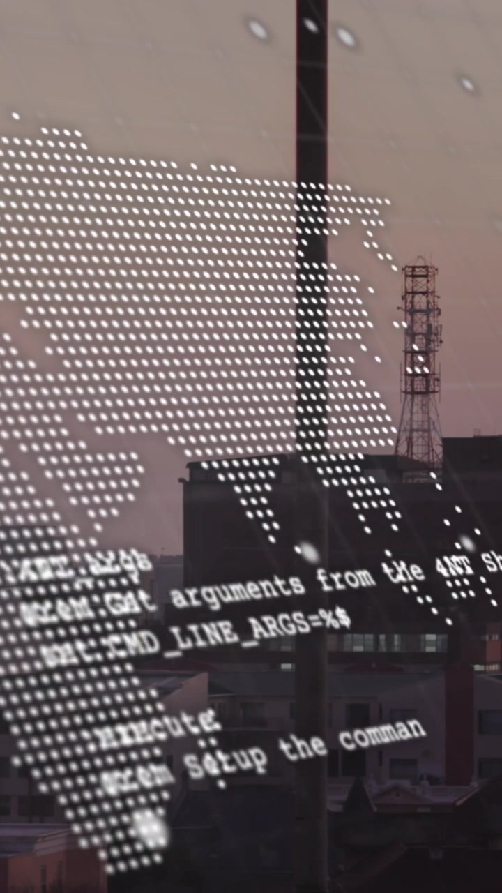 Animación de procesamiento de datos, mapa mundial y globo terráqueo giratorio con vista aérea de un paisaje urbano de fondo
