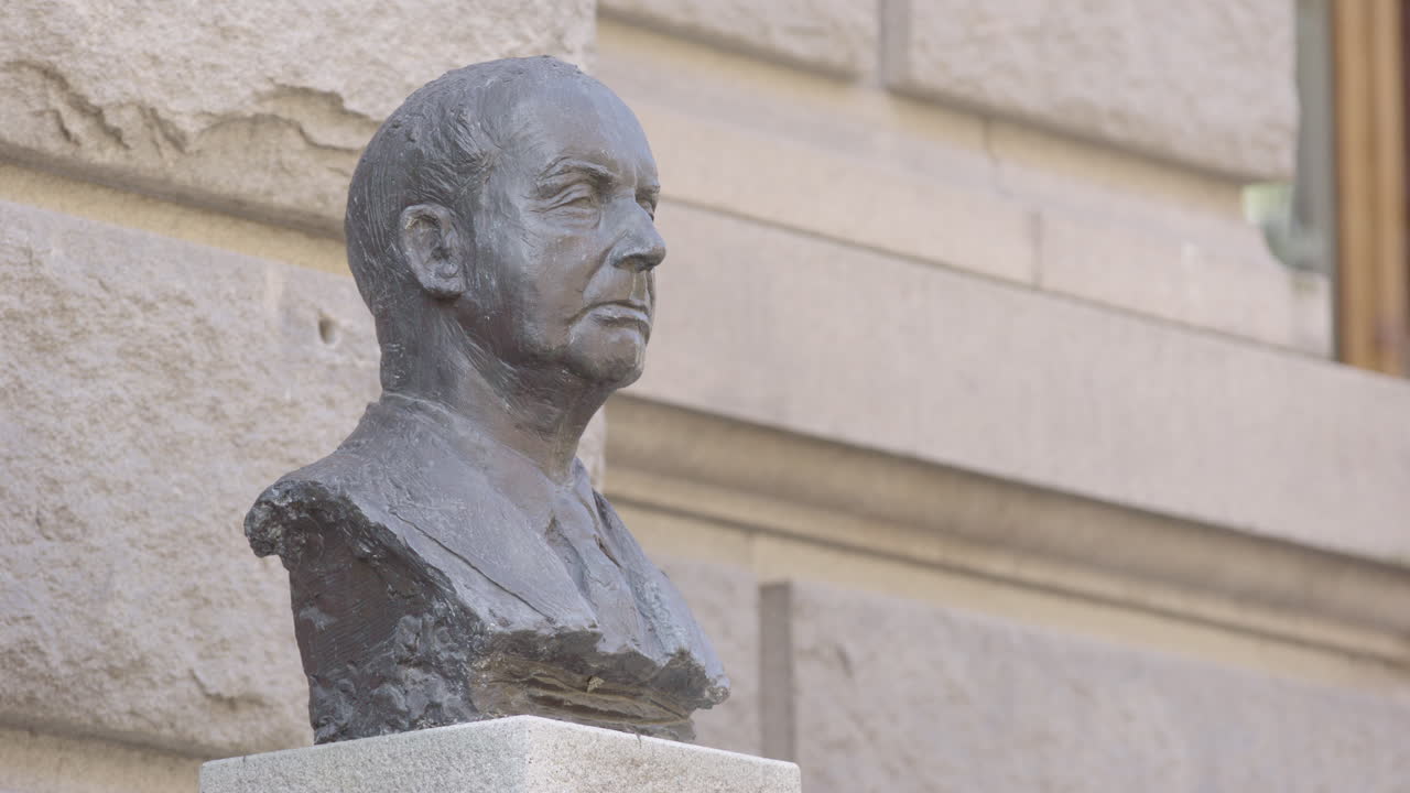The bronze bust of Paal Berg outside the Supreme Court of Norway, Oslo