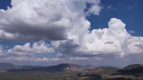 toma aerea de las nubes