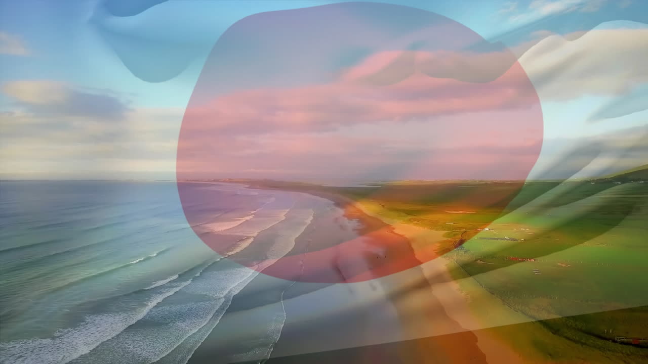 해변과 바다 파도의 공중 전망에 맞춰 흔들리는 일본  ⁇ 발의 디지털 구성