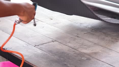 cleaning car mats