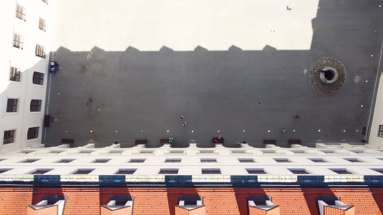 vista aérea del centro del castillo de bratislava