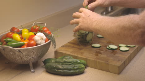 Making-refrigerator-dill-pickles-in-the-kitchen