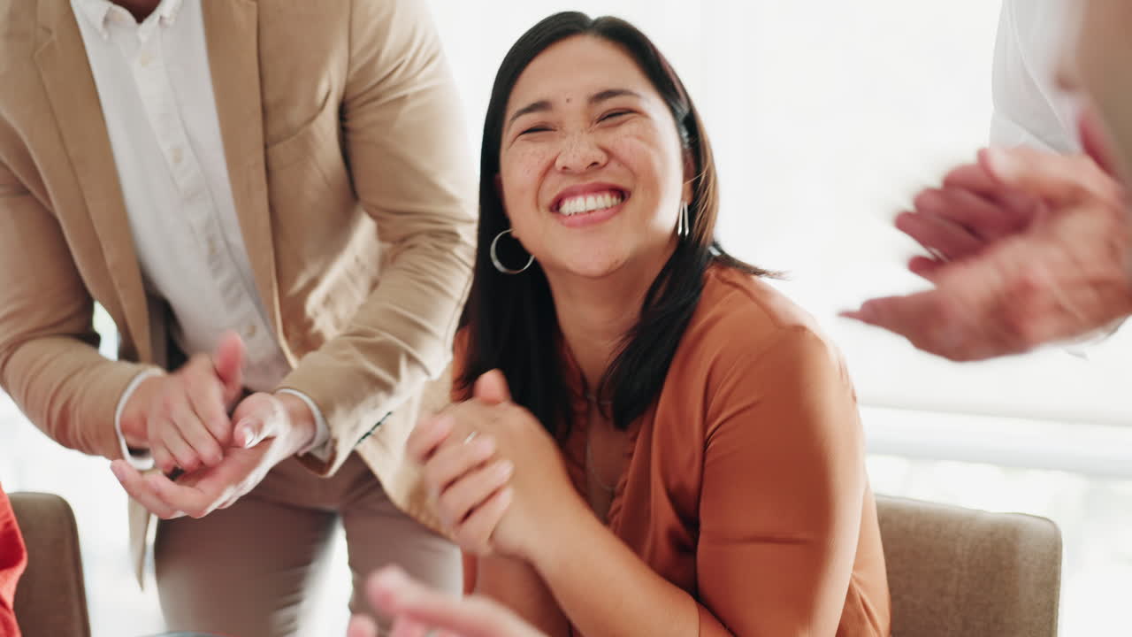 승진, 성공, 사업가들의 박수