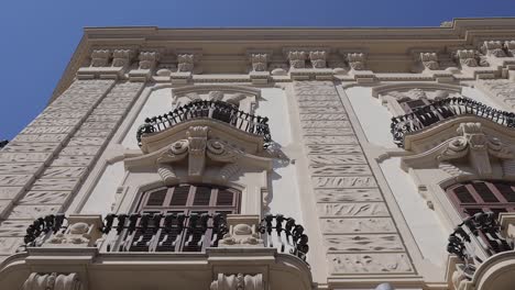 Statue-Der-Altstadt-Von-Palermo-Italien---Altes-Gebäude