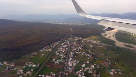 De-Delhi-A-Srinagar:-Un-Viaje-Hacia-El-Cielo