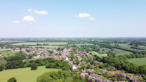 imágenes de video de drones de gran altitud de 4k del pueblo de bridge cerca de canterbury