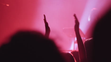 hand clapping concert