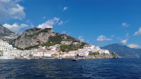 Sailing-On-The-Mediterranean-Sea-Near-Amalfi-Coast-In-Campania,-Province-of-Salerno,-Italy