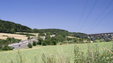 Sommerferienverkehr-Auf-Der-Deutschen-Autobahn,-Autobahn,-Deutschland,-Europa