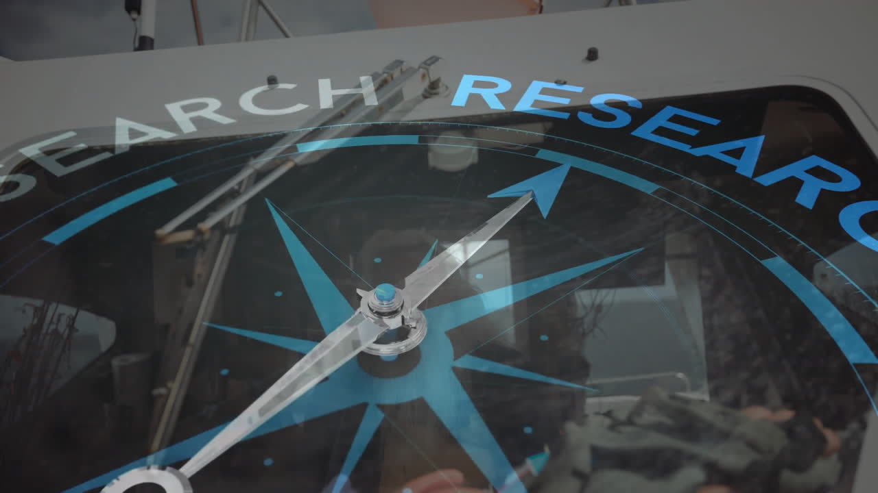 animación de brújula sobre texto de investigación y equipo de laboratorio