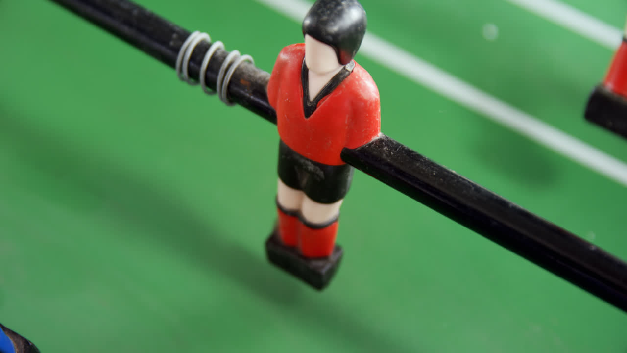 테이블 축구 게임 4k