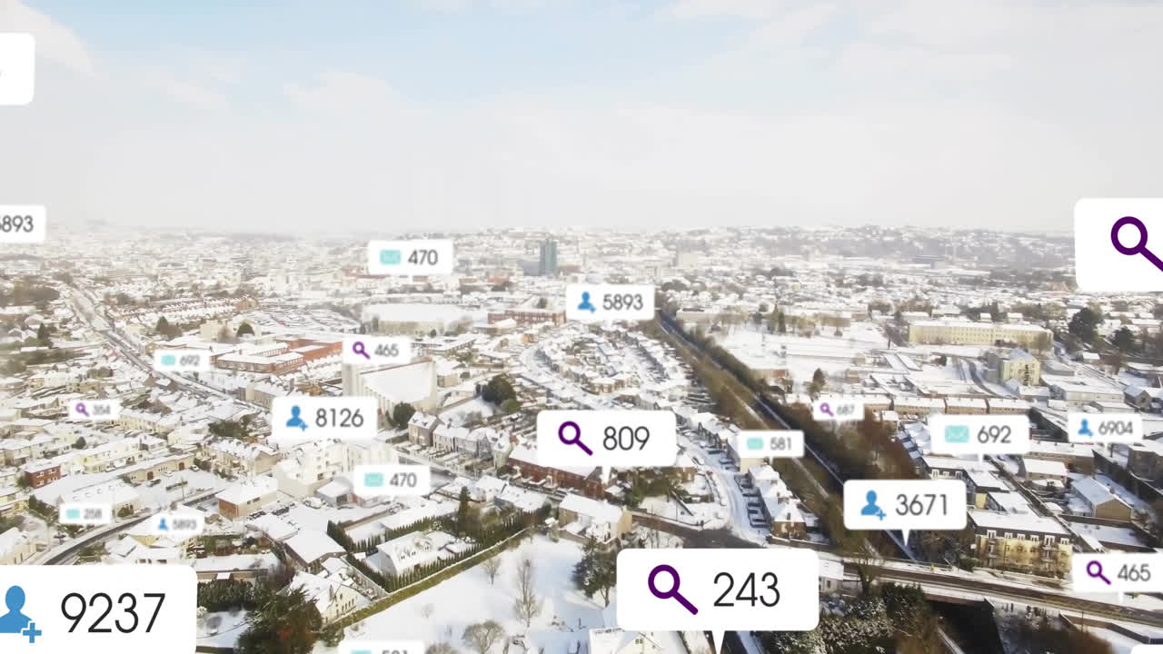 animación de iconos de las redes sociales con un número creciente en el paisaje urbano