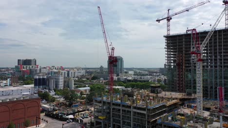 New-high-rises-under-construction-in-Tampa,-Florida