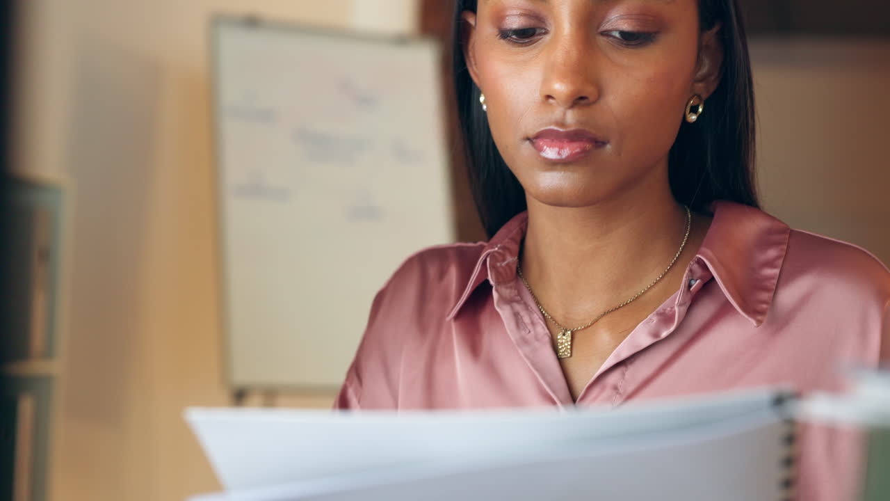 Business woman working on a computer