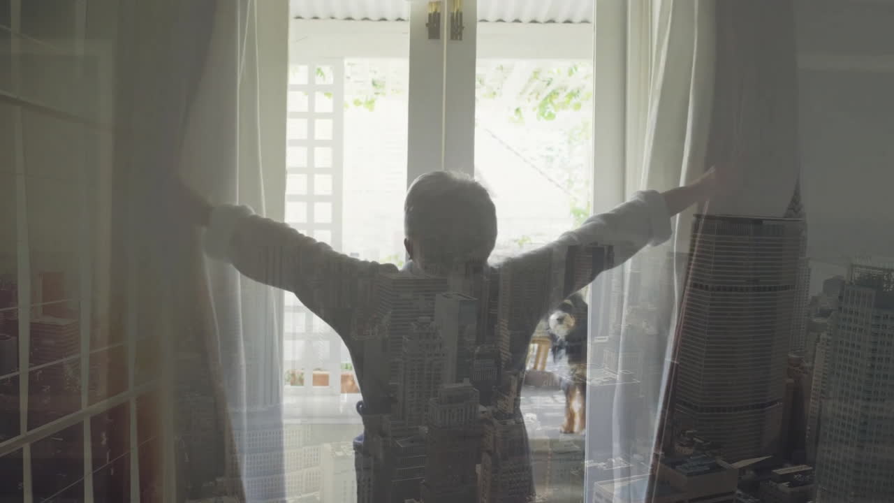 시내 풍경 위에 커튼을 열고 있는 고위 양색 여성의 애니메이션
