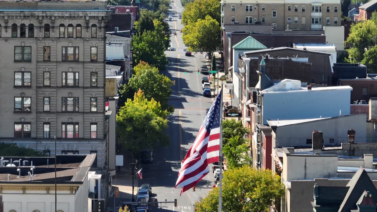 다운타운 아메리칸 시티의 미국 국기