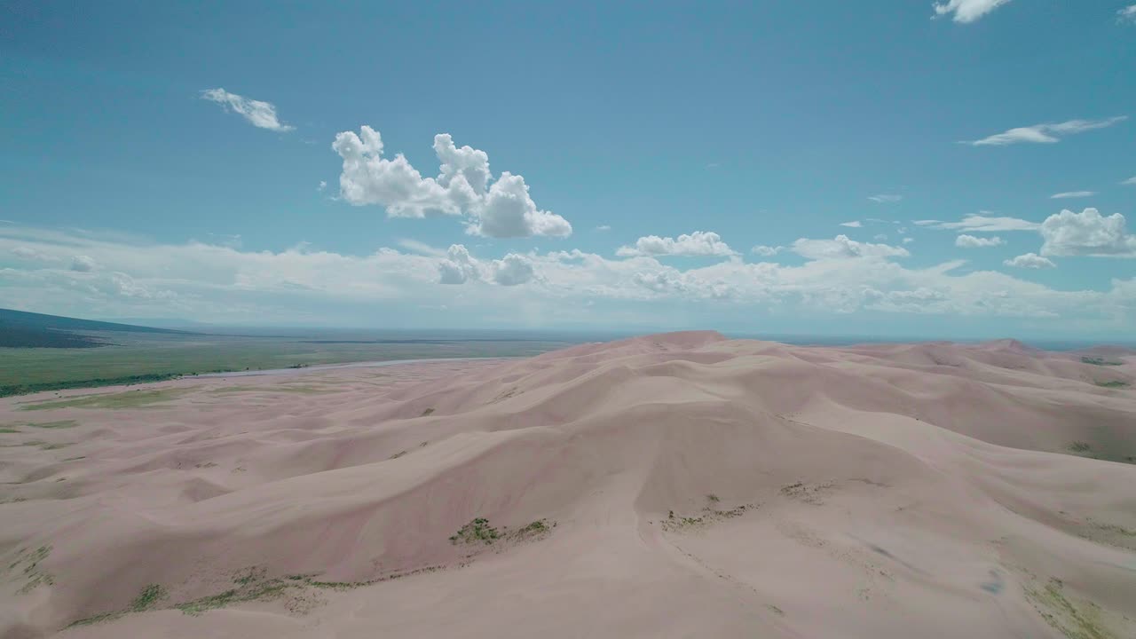 콜로라도 모래 언덕의 드론 보기