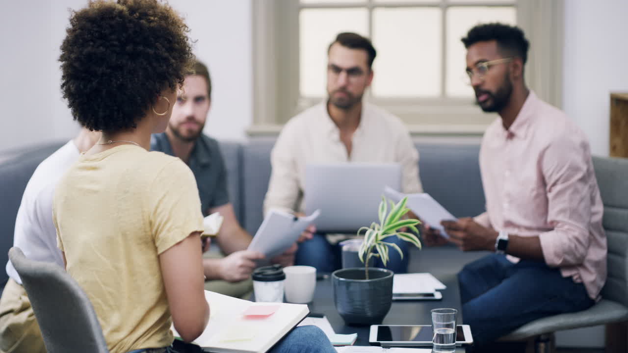 Een klein team werkt aan een grote droom