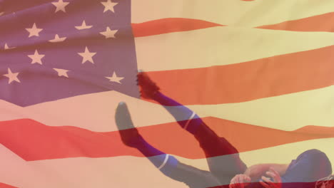 animación de jugador de fútbol americano caucásico y bandera de ee.uu.