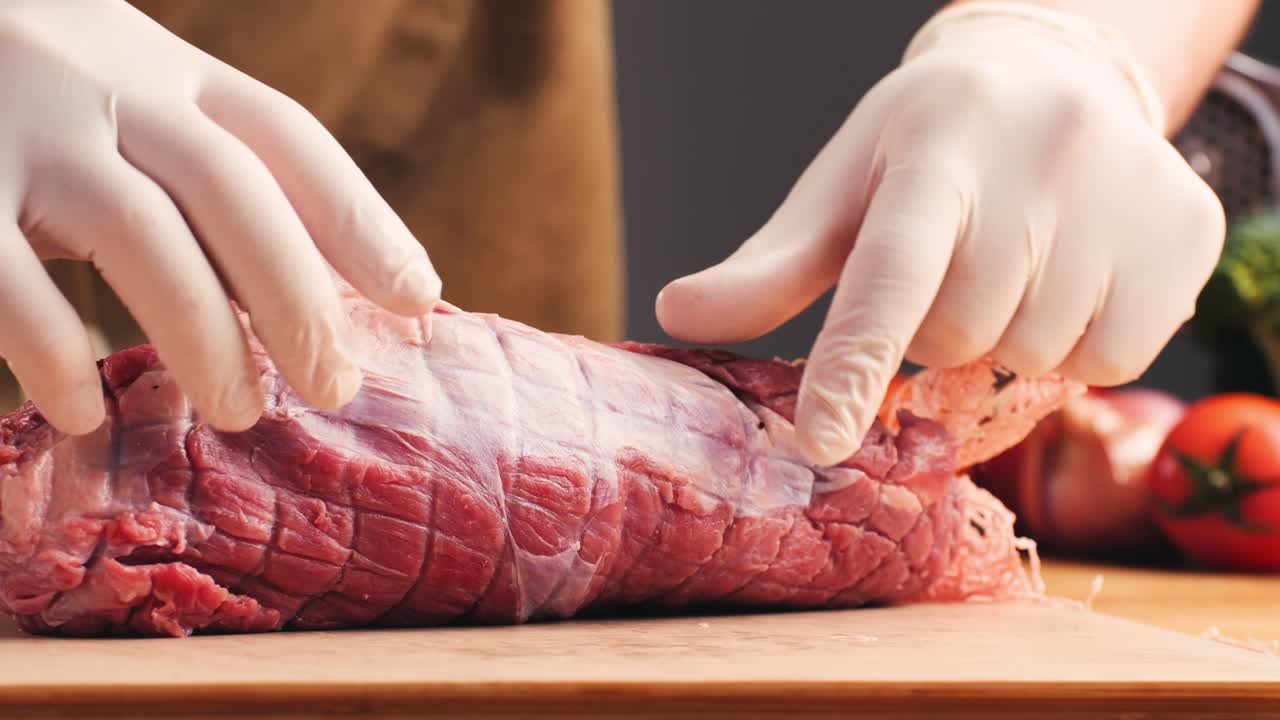 Preparazione di carne di manzo cruda